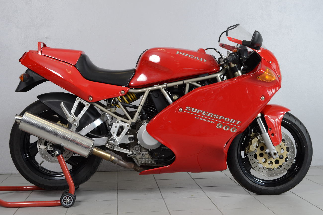 Ducati 900 SS (6)