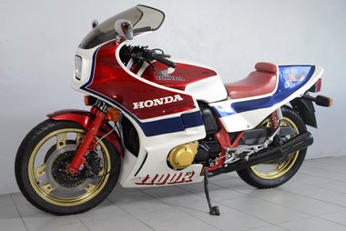 Honda CB1100 R (2)