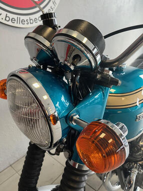 Honda CB750 sandcast bleu (8)