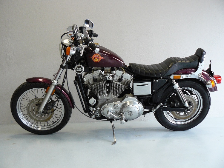 Harley 883 - 2011FR06 - 1