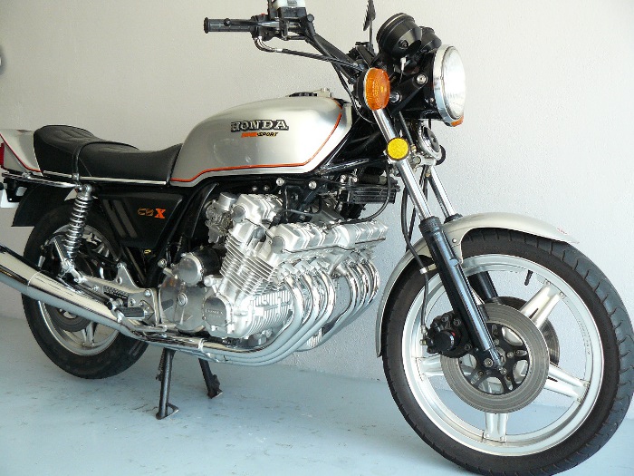 Honda 1000 CBX 1979 gris (2)