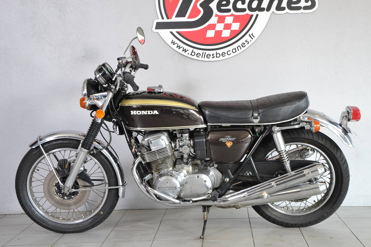 Honda CB750 K2 (2)
