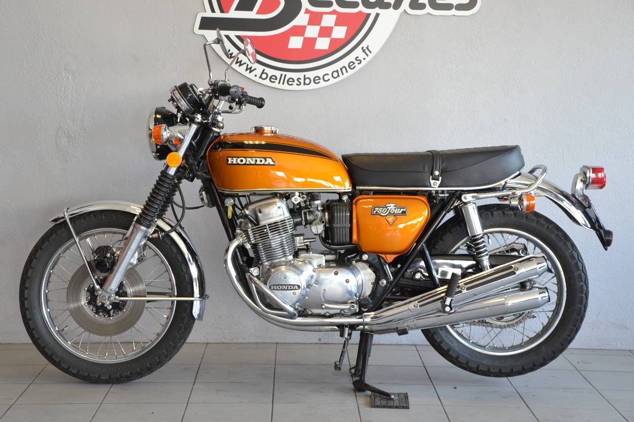 Honda CB750 K6 (2)