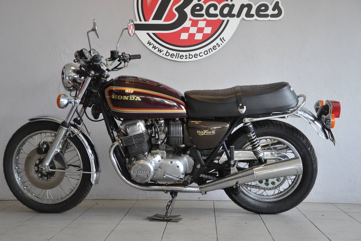 Honda CB750 K7 (2)