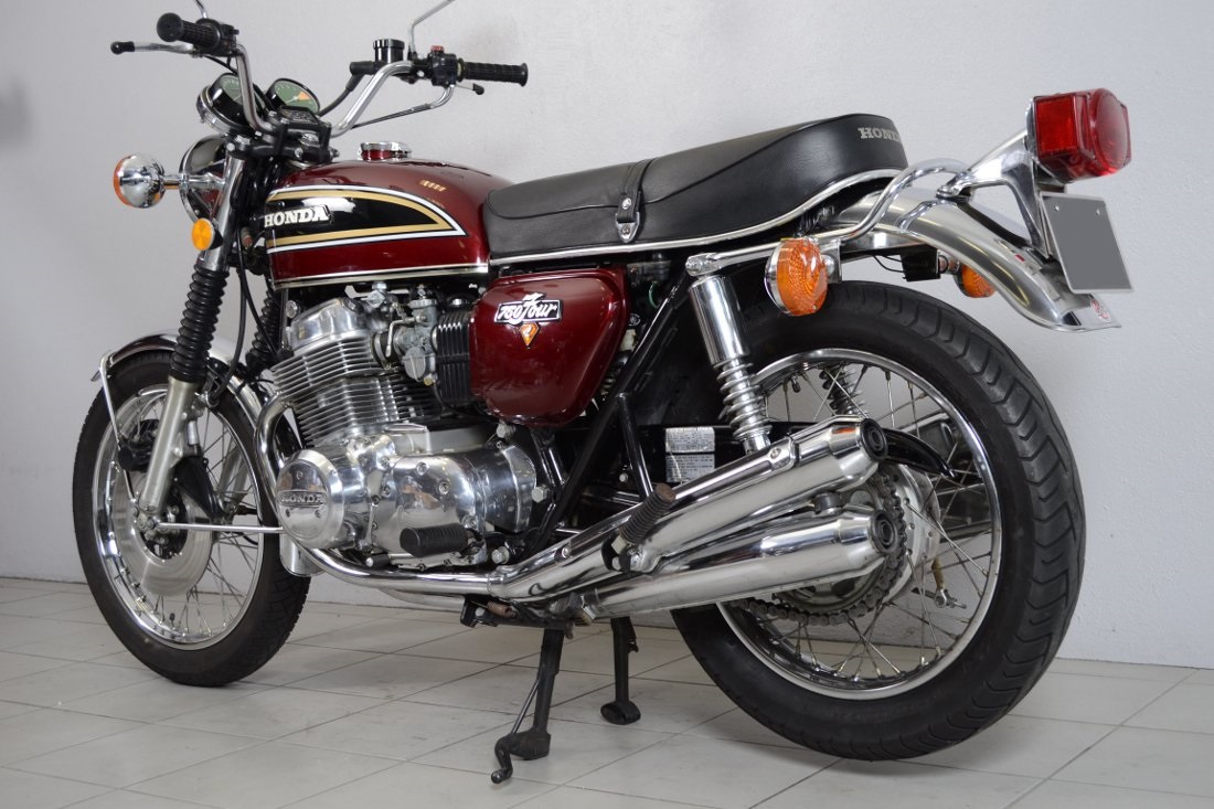 Honda CB 750 K6 (3)