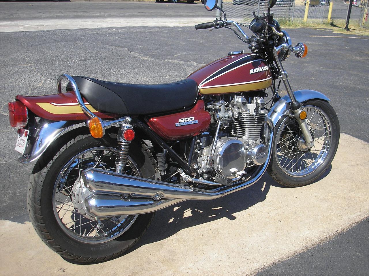 Kawasaki 900 Z1 1975 (2)