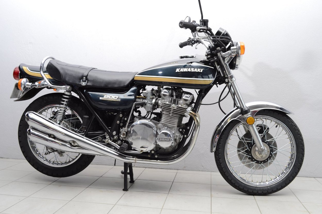 Kawasaki 900 Z1 B (4)