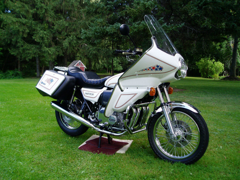 Kawasaki KZ 1000 A2A (2)