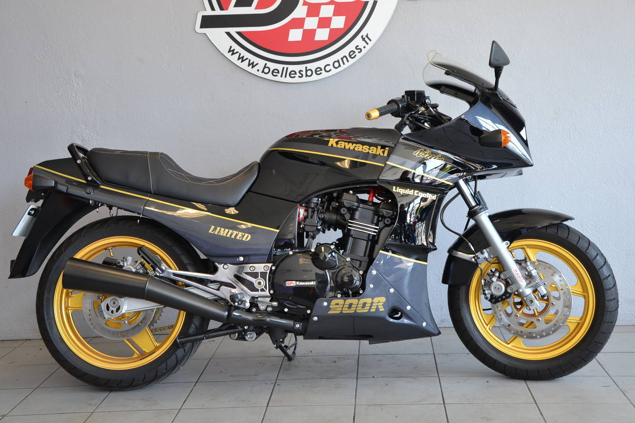 Kawasaki GPZ 900 LTD (6)