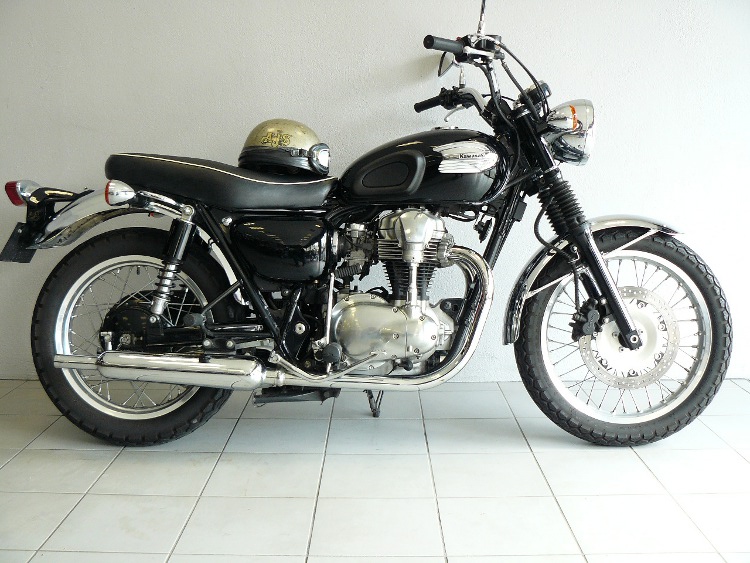 Kawasaki W 650 (6)