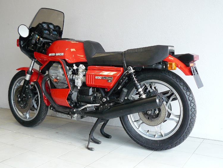 Moto Guzzi Le Mans 2 (4)