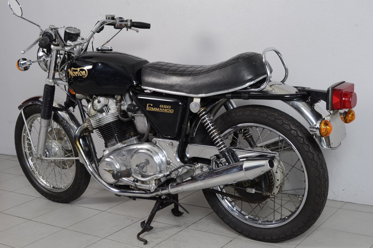 Norton 850 commando 1972 (5)