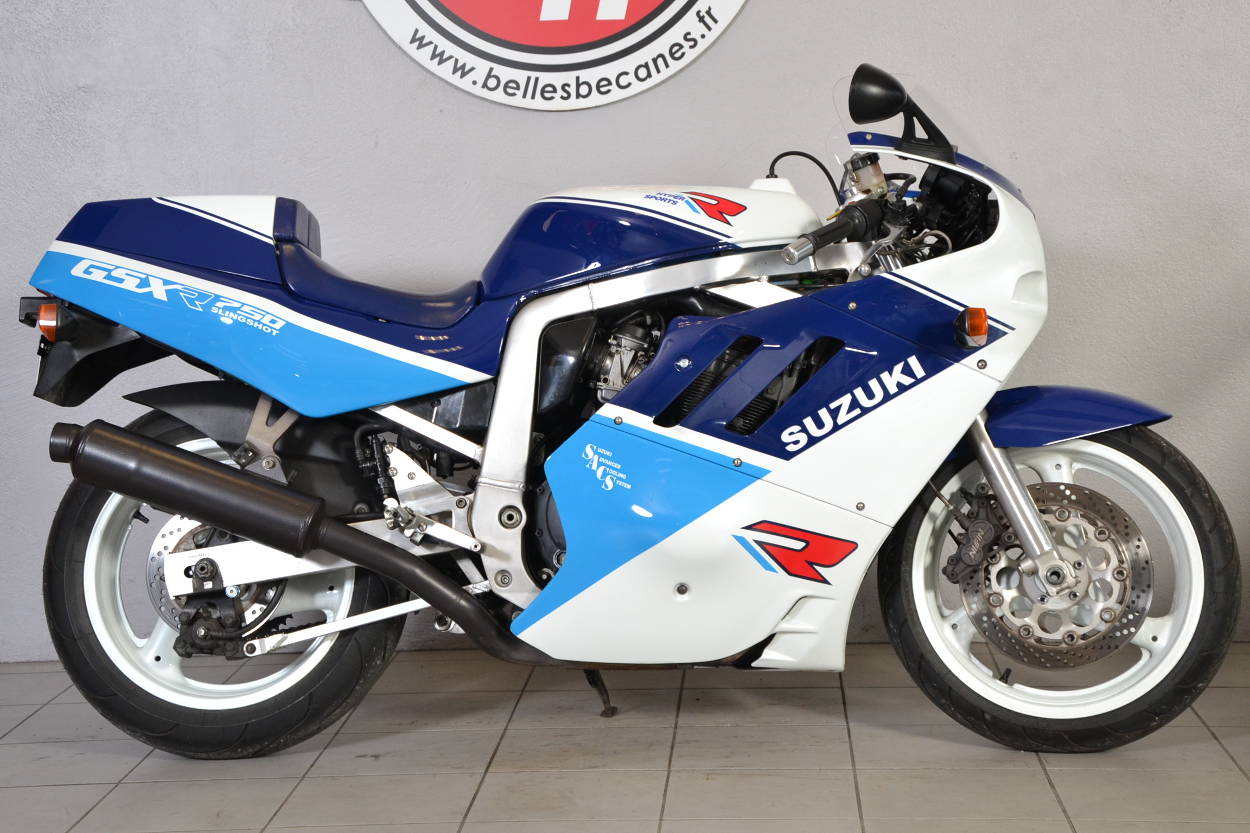 Suzuki 750 GSXR 88 (8)