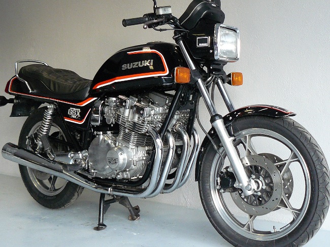 Suzuki GSX 750 (8)