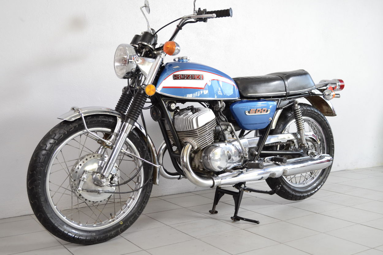 Suzuki T500 (3)