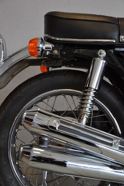 750 four K1 (6)