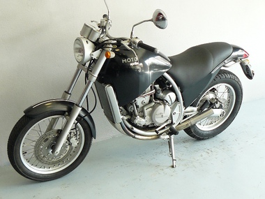 Aprilia 650 Starck (2)