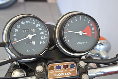 CB750 toutblanc (2)