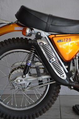 CDVE293 HONDA SL 125 (11)