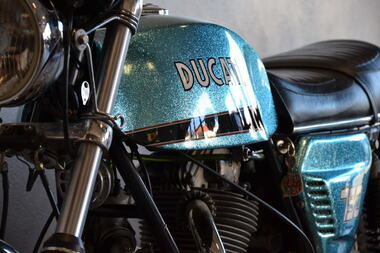 DUCATI 750 GT 1972 (16)