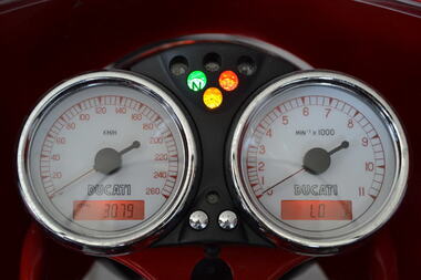DUCATI SPORT 1000S (1)
