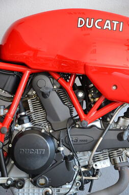 DUCATI SPORT 1000S (5)