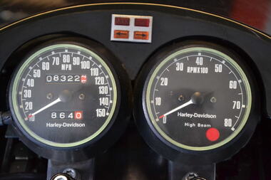 HARLEY DAVIDSON 1000XLCR (5)