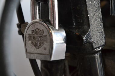 HARLEY DAVIDSON 1000XLCR (8)