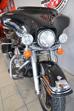 HARLEY DAVIDSON ELECTRA GLIDE (13)
