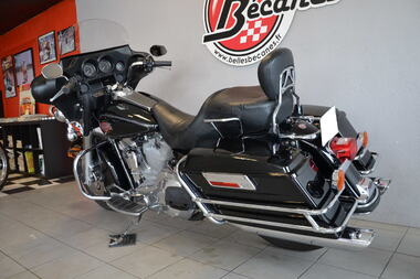 HARLEY DAVIDSON ELECTRA GLIDE (1)