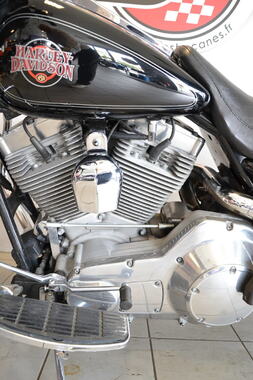 HARLEY DAVIDSON ELECTRA GLIDE (3)