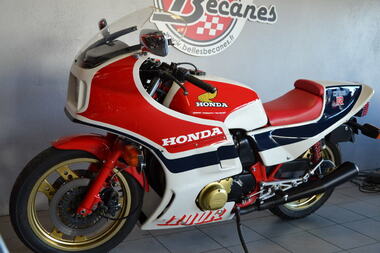 HONDA CB1100R (3).JPG