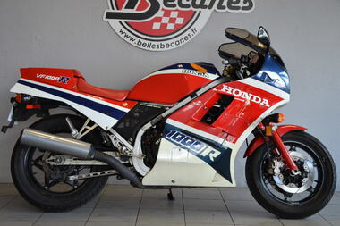 HONDA VF1000R (11).JPG