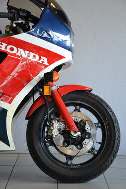 HONDA VF1000R (12).JPG