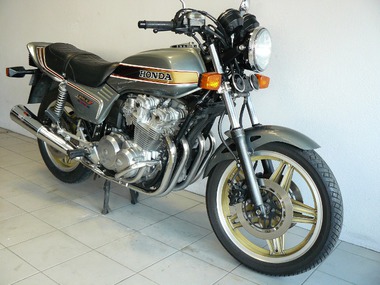 Honda 900 FB (6)