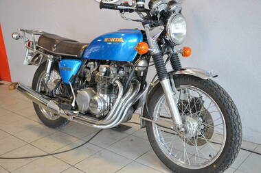 Honda CB550 Four (3)