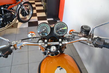 HONDA CB750 (K0) (4)