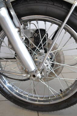 Honda CB750 K2 (15)