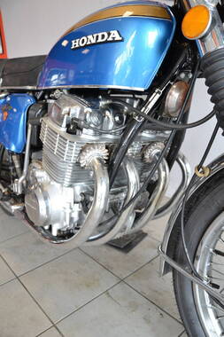 Honda CB750 K2 (18)