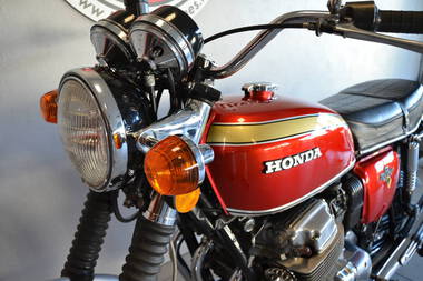 Honda CB750 K6 (28)