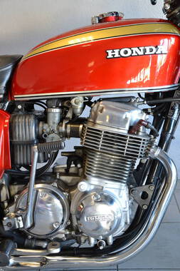 Honda CB750 K6 (31)