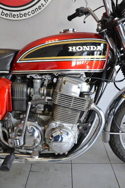 Honda CB750 K6 (3)