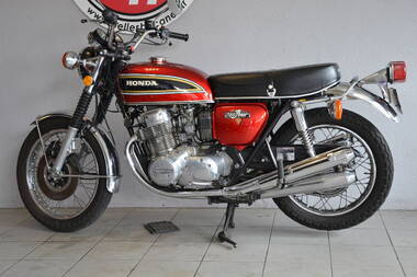 Honda CB750 K6 (5)