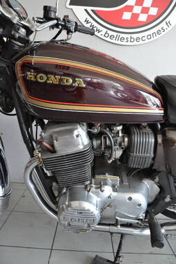 Honda CB750 K7 (4)