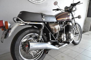 Honda CB750 K7 (9)