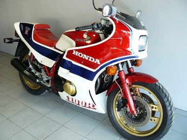 Honda CB 1100 R  (7)