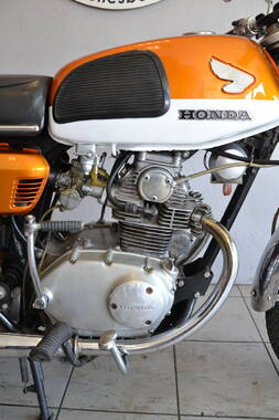 Honda CB 125 K4 (9)