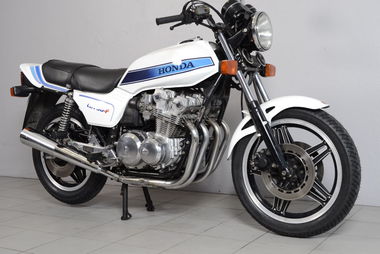 Honda CB 750 F (19)