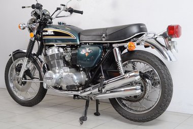 Honda CB 750 K4 (3)