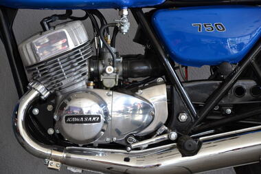 KAWASAKI 750 H2A (2).JPG
